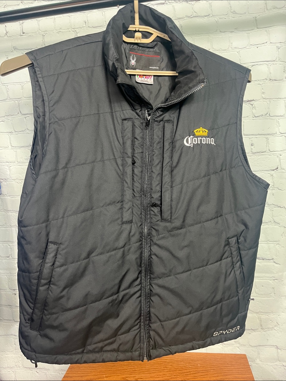 Corona & Spyder Collab Vest XL lots of pockets